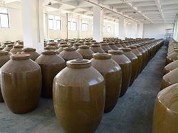 龙山酒业-浸制车间